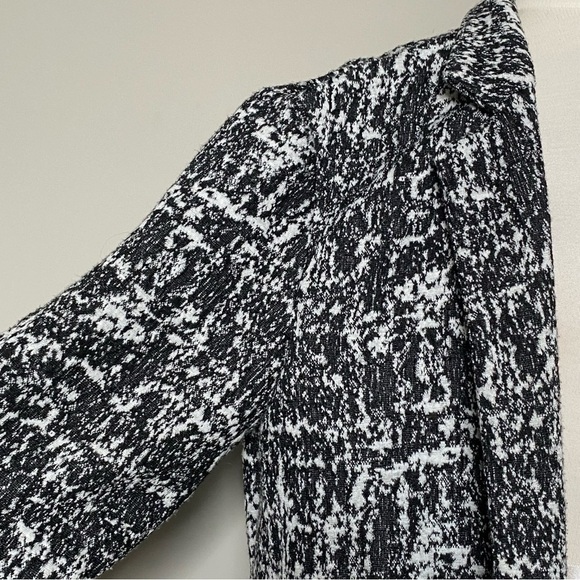 Loft Outlet Black and White Abstract Long Topper Jacket, Medium - Picture 9 of 14